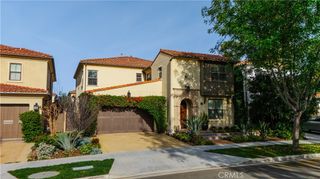 65 Rolling Green, Irvine, CA 92620