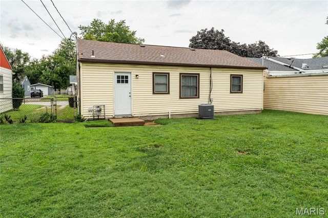3116 Wayne Avenue, Granite City, IL 62040