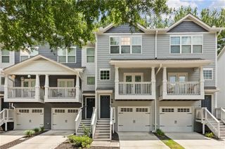 1044 Liberty Parkway NW, Atlanta, GA 30318