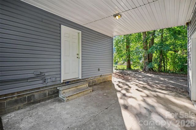 1201 Iva Avenue, Gastonia, NC 28052