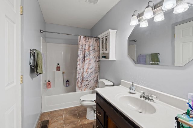 160 Pine Ridge Drive, Dayton, TN 37321