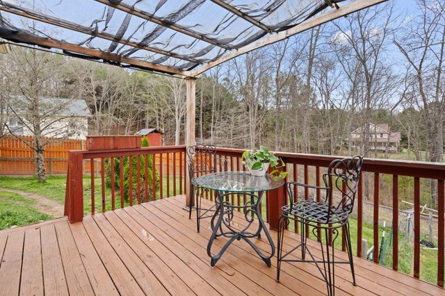 160 Pine Ridge Drive, Dayton, TN 37321