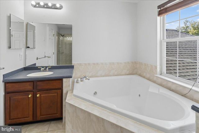 229 COLT ST, Pennington, NJ 08534