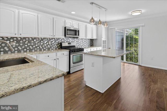 229 COLT ST, Pennington, NJ 08534