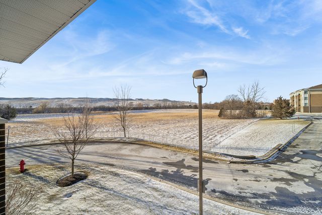 2220 Founders Drive 107, Northbrook, IL 60062