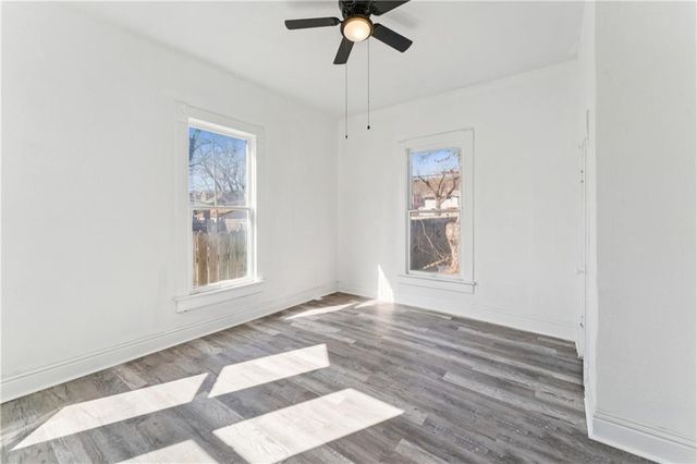 426 Benton Avenue, Excelsior Springs, MO 64024