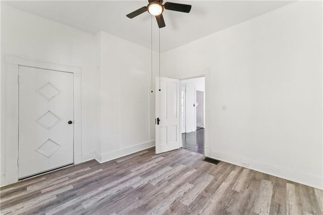 426 Benton Avenue, Excelsior Springs, MO 64024