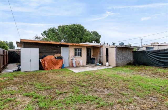 13735 Roxey, Garden Grove, CA 92843
