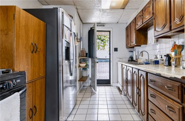 13735 Roxey, Garden Grove, CA 92843