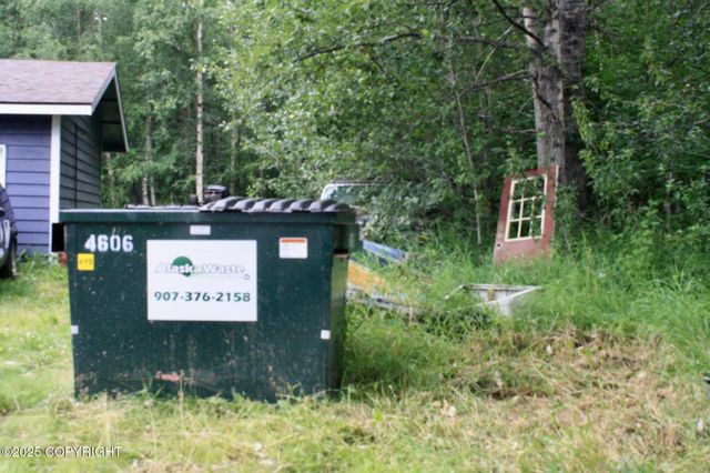 940 S Serrano Drive, Wasilla, AK 99654