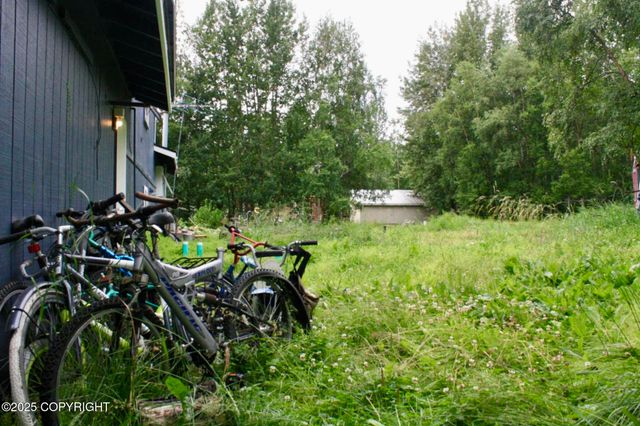 940 S Serrano Drive, Wasilla, AK 99654