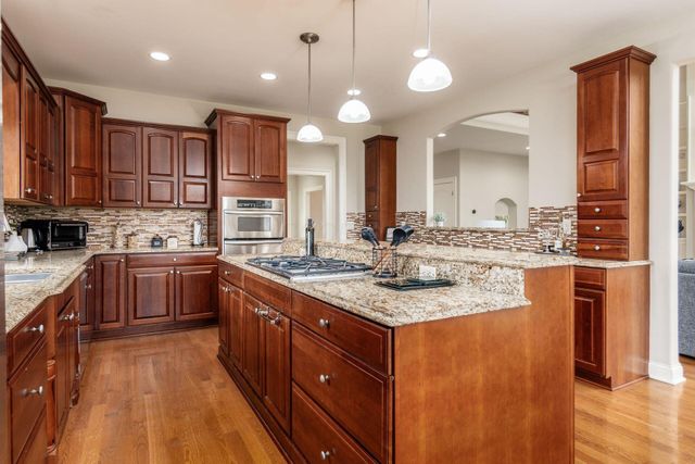 4506 N Hampton Drive, Dublin, OH 43016