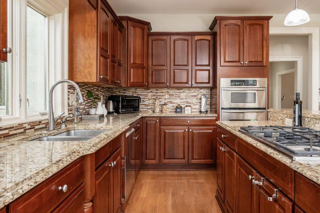 4506 N Hampton Drive, Dublin, OH 43016