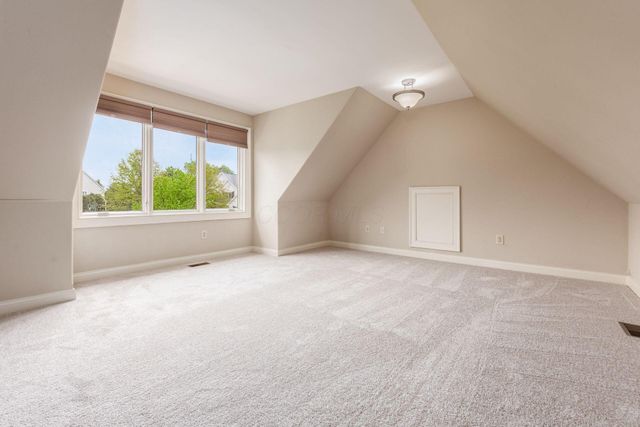 4506 N Hampton Drive, Dublin, OH 43016