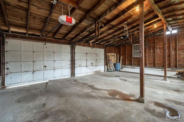 622 N Benton Avenue, St Charles, MO 63301