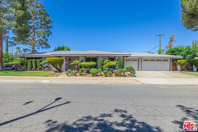 37935 26th Street, Palmdale, CA 93550