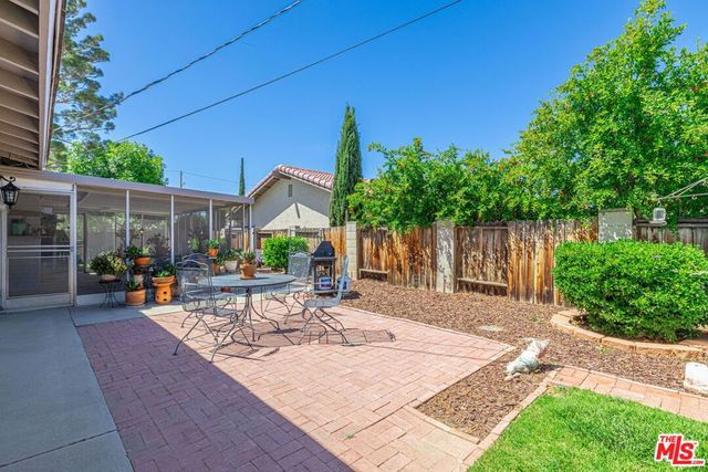 37935 26th Street, Palmdale, CA 93550