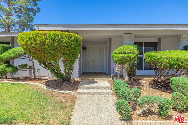 37935 26th Street, Palmdale, CA 93550