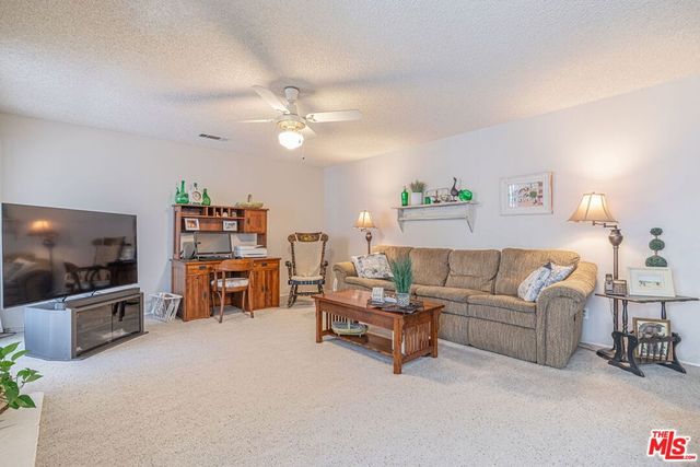 37935 26th Street, Palmdale, CA 93550