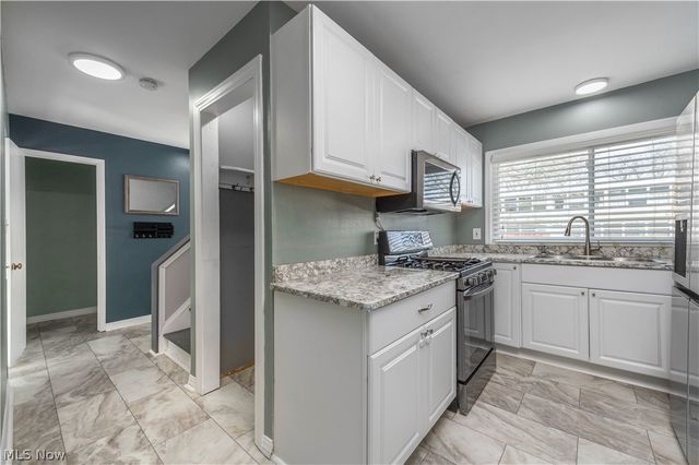 5849 Woolman Court 19, Parma, OH 44130