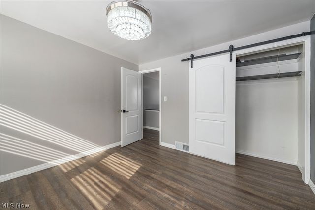 5849 Woolman Court 19, Parma, OH 44130