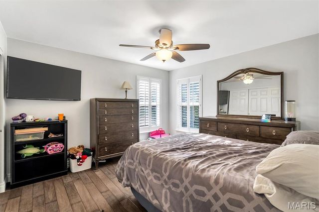12315 Rule Hill Court, Maryland Heights, MO 63043