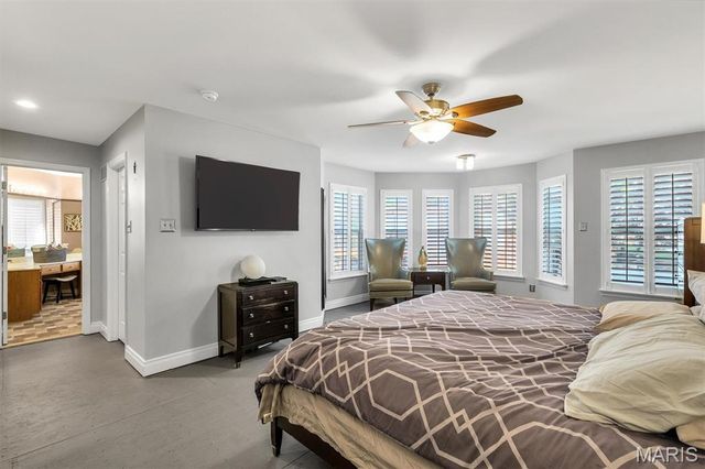 12315 Rule Hill Court, Maryland Heights, MO 63043
