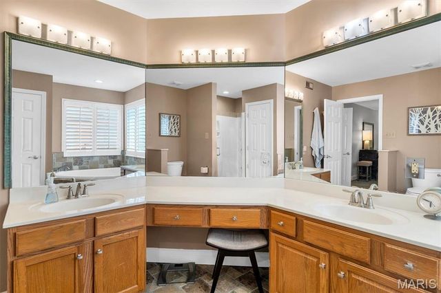 12315 Rule Hill Court, Maryland Heights, MO 63043