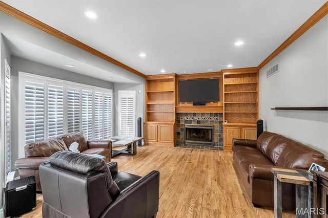 12315 Rule Hill Court, Maryland Heights, MO 63043