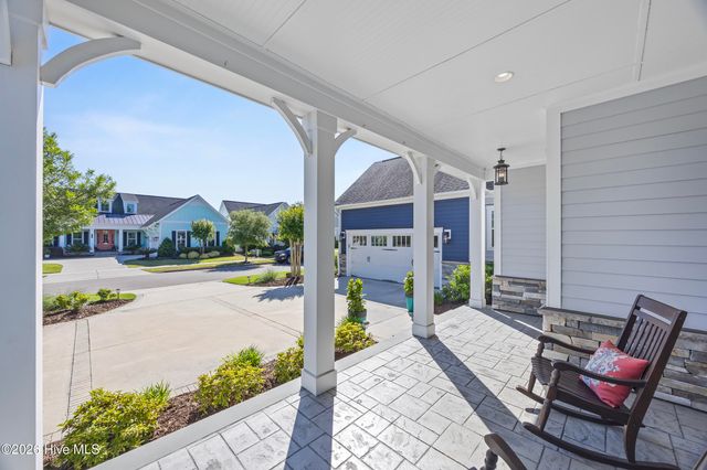 3334 Oyster Tabby Drive, Wilmington, NC 28412
