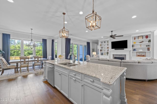 3334 Oyster Tabby Drive, Wilmington, NC 28412