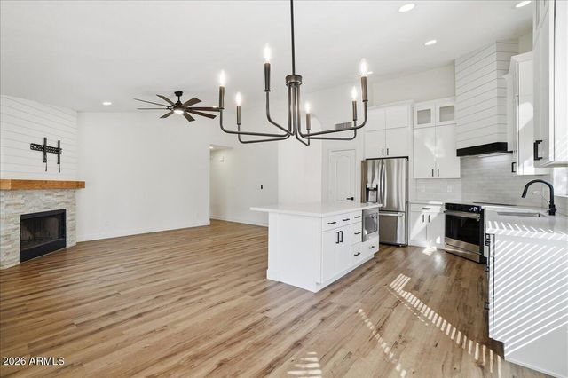 3743 W SHANNON Street, Chandler, AZ 85226