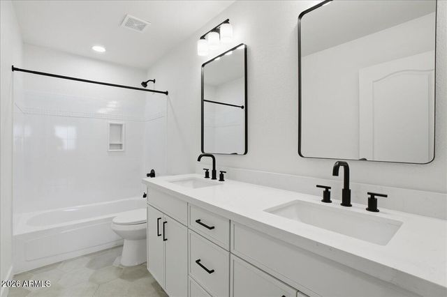 3743 W SHANNON Street, Chandler, AZ 85226