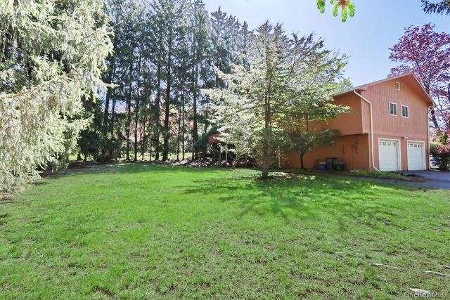 4 Crabapple Court, Monsey, NY 10952