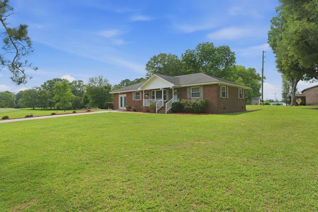 1469 Wren Road, Saint Stephen, SC 29479