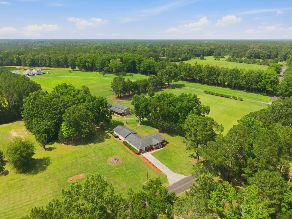 1469 Wren Road, Saint Stephen, SC 29479