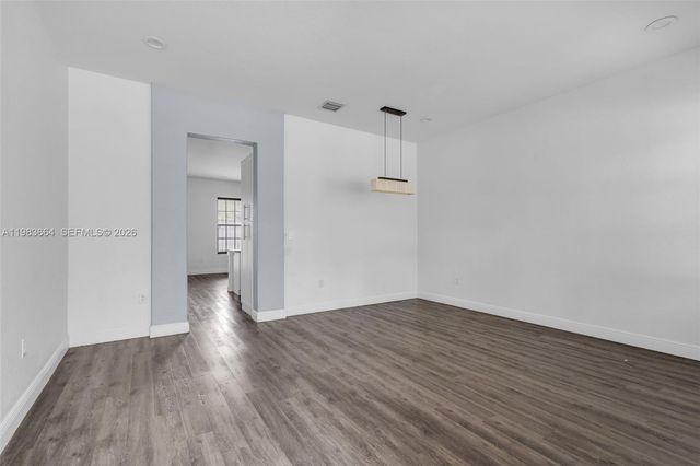 624 SW 147th Ave 624, Pembroke Pines, FL 33027