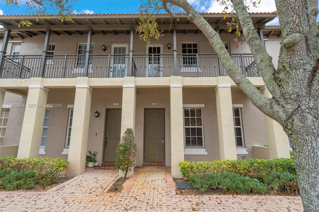 624 SW 147th Ave 624, Pembroke Pines, FL 33027