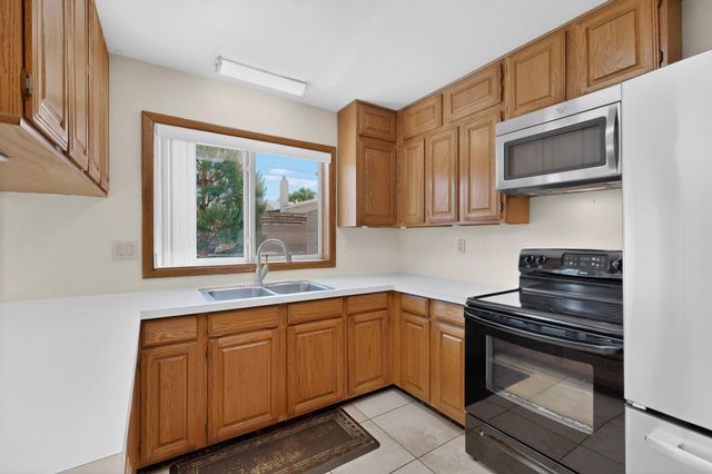 3560 Colorado Street NE, Albuquerque, NM 87110