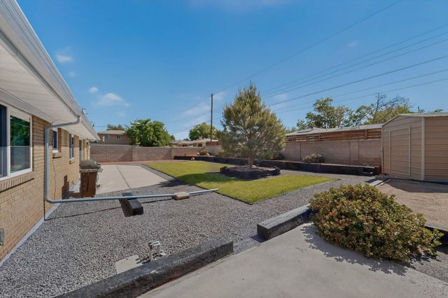3560 Colorado Street NE, Albuquerque, NM 87110