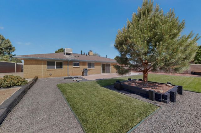 3560 Colorado Street NE, Albuquerque, NM 87110