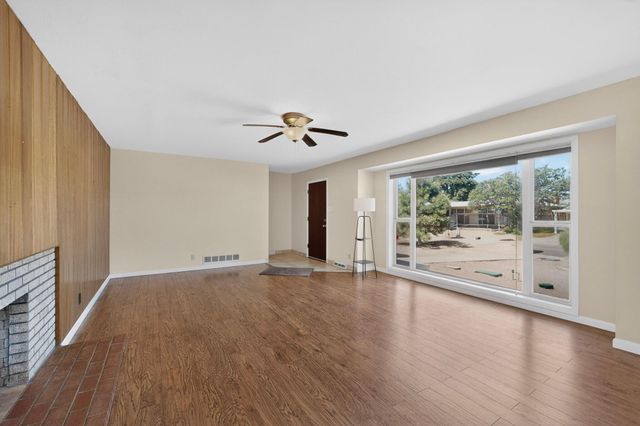 3560 Colorado Street NE, Albuquerque, NM 87110