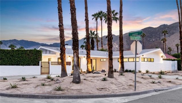 1975 E Mark Leslie, Palm Springs, CA 92264