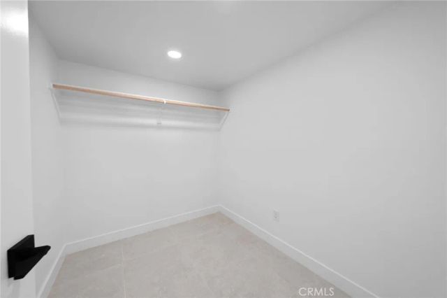1975 E Mark Leslie, Palm Springs, CA 92264