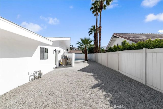 1975 E Mark Leslie, Palm Springs, CA 92264