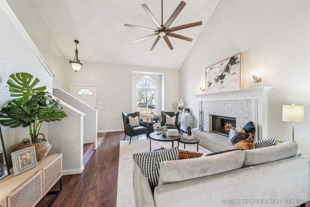 7710 N 132nd East Avenue, Owasso, OK 74055