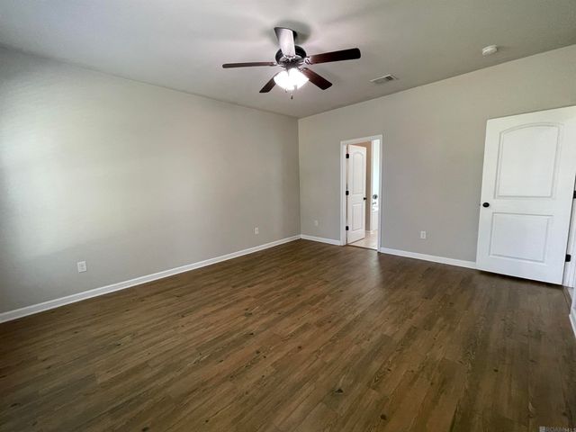 42568 Baystone Ave, Prairieville, LA 70769