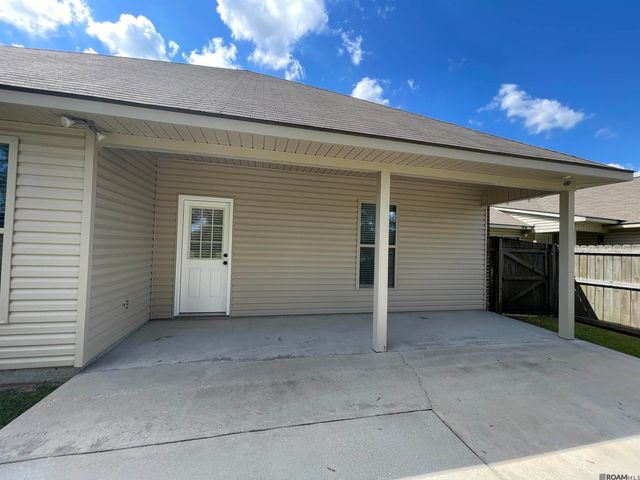 42568 Baystone Ave, Prairieville, LA 70769