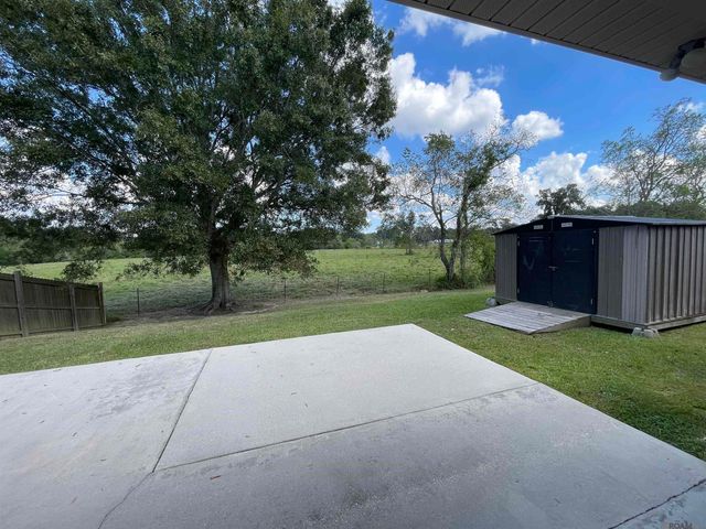 42568 Baystone Ave, Prairieville, LA 70769