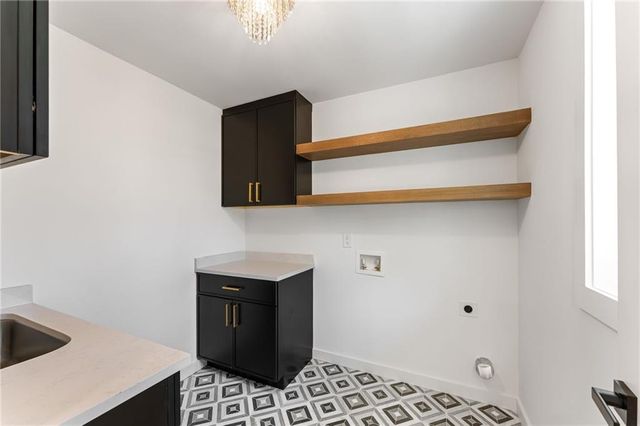 1015 Wiley Bridge Road, Woodstock, GA 30188